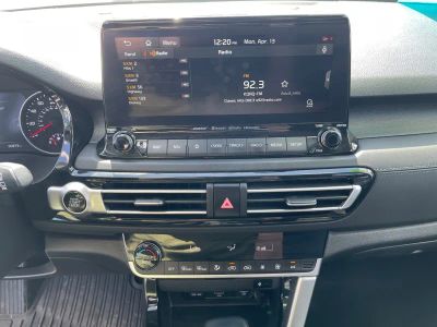 2021 Kia Seltos — photo 11 view