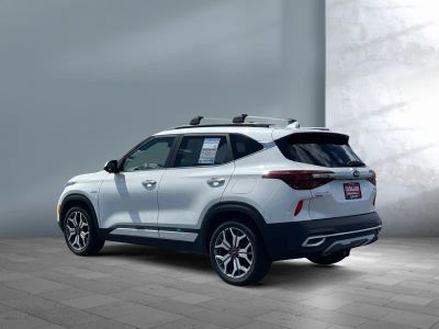 2021 Kia Seltos — interior view