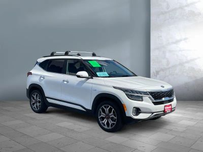 2021 Kia Seltos — photo 8 view