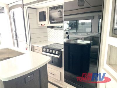 2025 CrossRoads RV Sunset Trail - Photo 15