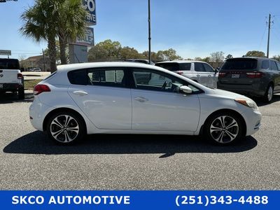 2016 Kia Forte 5-Door - Photo 4