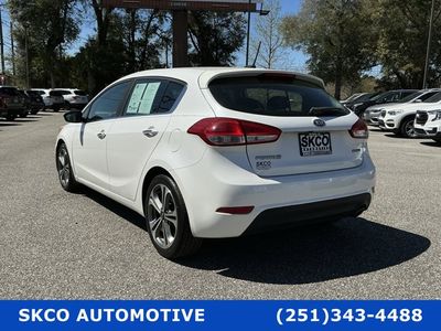 2016 Kia Forte 5-Door - Photo 9