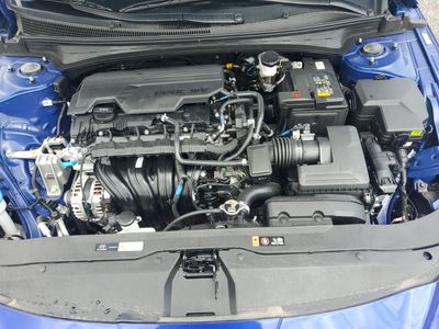 2026 Hyundai Elantra — photo 13 view