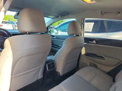 2020 Kia Sportage — photo 26 view