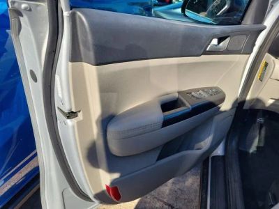 2020 Kia Sportage — photo 10 view
