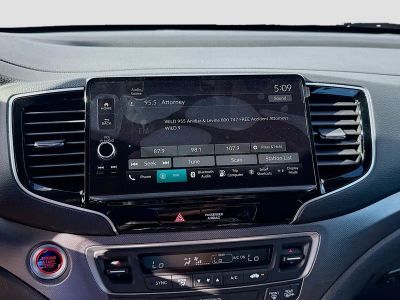 2026 Honda Ridgeline — photo 12 view