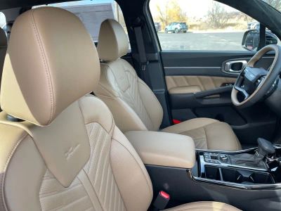 2026 Kia Sorento - Photo 15