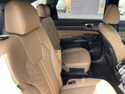 2026 Kia Sorento - Photo 14