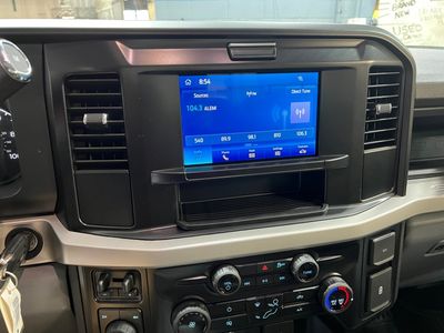 2026 Ford Super Duty F-350 SRW — photo 12 view