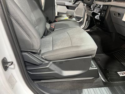 2026 Ford Super Duty F-350 SRW — photo 19 view