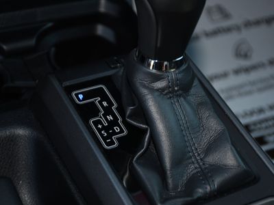 2021 Toyota Tacoma - Photo 13
