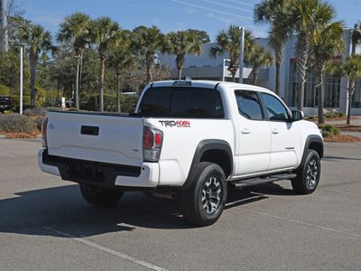 2021 Toyota Tacoma - Photo 2