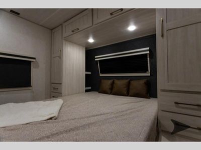 2026 Forest River RV Surveyor Legend - Photo 8