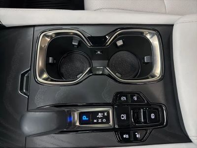 2023 Lexus RX - Photo 17