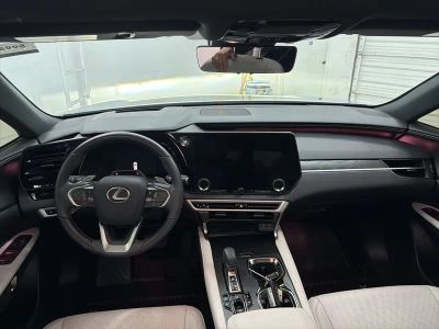 2023 Lexus RX - Photo 21