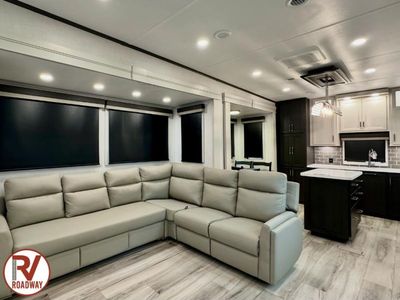 2026 Keystone RV Alpine Avalanche Edition - Photo 13
