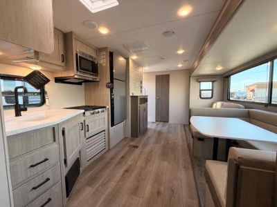 2026 Coachmen RV Catalina Summit Series 8 - Photo 27