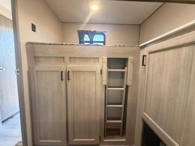 2026 Coachmen RV Catalina Summit Series 8 - Photo 15