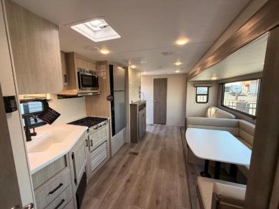2026 Coachmen RV Catalina Summit Series 8 - Photo 26