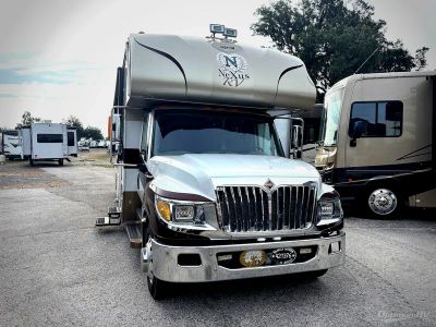 2018 Nexus Phantom — front three-quarter view