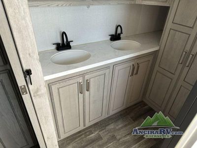 2022 Keystone RV Alpine - Photo 21