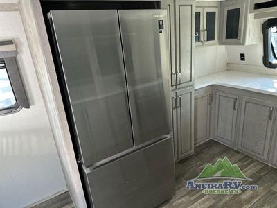 2022 Keystone RV Alpine - Photo 12