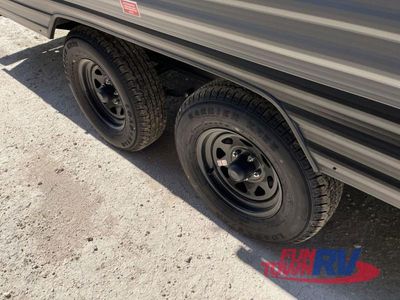 2025 Gulf Stream RV Kingsport Ultra Lite - Photo 8