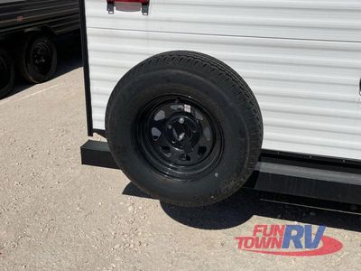 2025 Gulf Stream RV Kingsport Ultra Lite - Photo 10