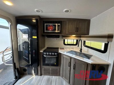 2024 Forest River RV Rockwood Ultra Lite - Photo 23