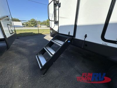 2024 Forest River RV Rockwood Ultra Lite - Photo 19