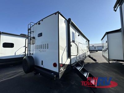2024 Forest River RV Rockwood Ultra Lite - Photo 11