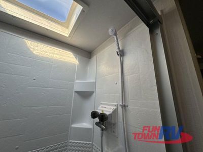 2024 Forest River RV Rockwood Ultra Lite - Photo 41