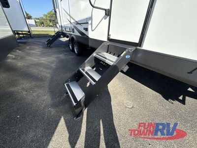 2024 Forest River RV Rockwood Ultra Lite - Photo 17