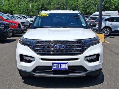 2023 Ford Explorer — side profile view