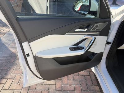 2026 BMW X1 xDrive28i - Photo 11