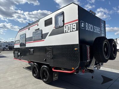 2021 Black Series Camper Black Series Camper - Photo 4