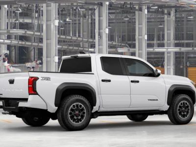 2026 Toyota Tacoma - Photo 13