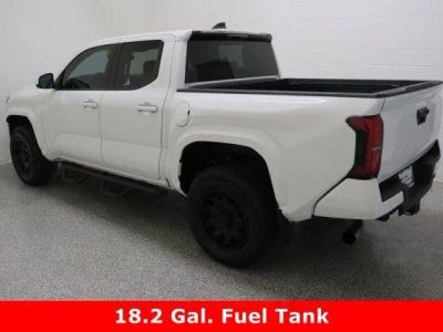 2024 Toyota Tacoma 2WD - Photo 9