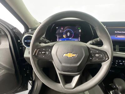2024 Chevrolet Trax — photo 14 view