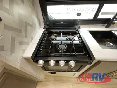 2026 Forest River RV Wildwood Heritage Glen - Photo 16