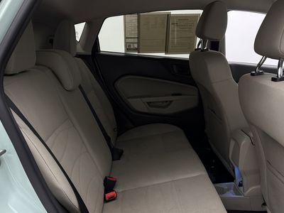 2017 Ford Fiesta - Photo 27