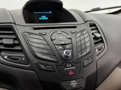 2017 Ford Fiesta - Photo 14