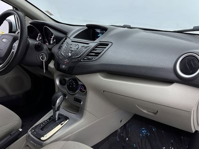 2017 Ford Fiesta - Photo 29