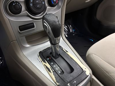 2017 Ford Fiesta - Photo 12