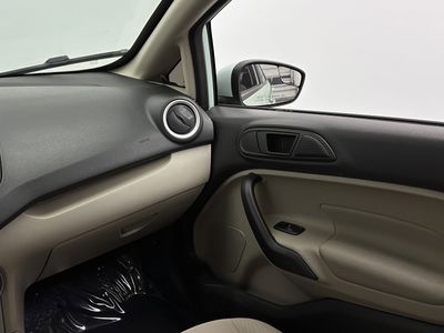 2017 Ford Fiesta - Photo 24