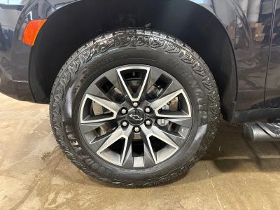 2023 Chevrolet Tahoe — photo 16 view