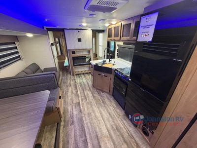 2024 Forest River RV Cherokee Grey Wolf - Photo 11