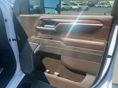 2025 GMC Sierra 3500HD — photo 21 view