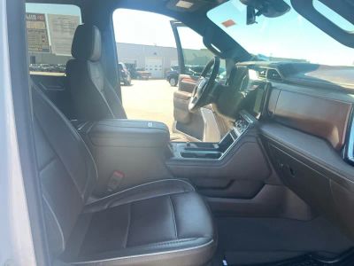 2025 GMC Sierra 3500HD — photo 20 view