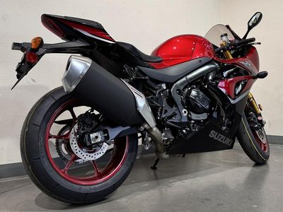 2025 Suzuki GSX-R1000R - Photo 5